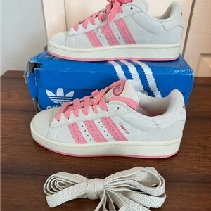 Adidas Campus 00s J Low Top Sneakers in White and Pink Youth 6.5 or women’s 8.5